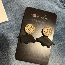 Load image into Gallery viewer, The Clay Collection Earring
