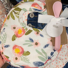 Load image into Gallery viewer, Bib and Spoon Set
