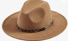 Load image into Gallery viewer, Mud Pie Fedora Hat
