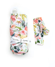 Load image into Gallery viewer, Gigi and Max Swaddles
