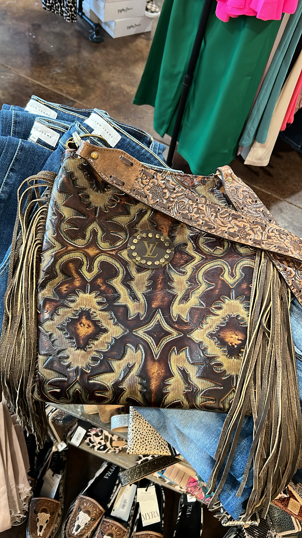 KIG Hazel Crossbody