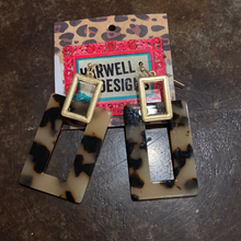 Load image into Gallery viewer, Tortoise Acrylic Misc Earrings
