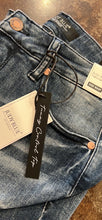 Load image into Gallery viewer, Judy Blue Tummy Control Denim
