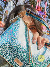 Load image into Gallery viewer, The Kat Midtown Crossbody
