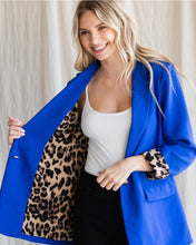 Load image into Gallery viewer, Leopard Cuff Blazer
