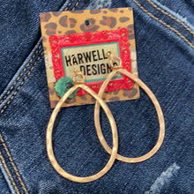 Load image into Gallery viewer, Misc Hoop Style Earring
