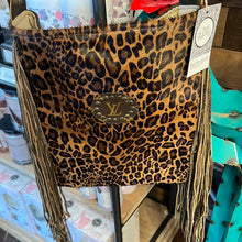 Load image into Gallery viewer, KIG Hazel Crossbody
