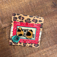 Load image into Gallery viewer, Hairon Stud Earrings
