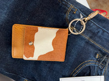 Load image into Gallery viewer, DL Snap Keychain
