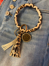 Load image into Gallery viewer, Leopard Key Rings
